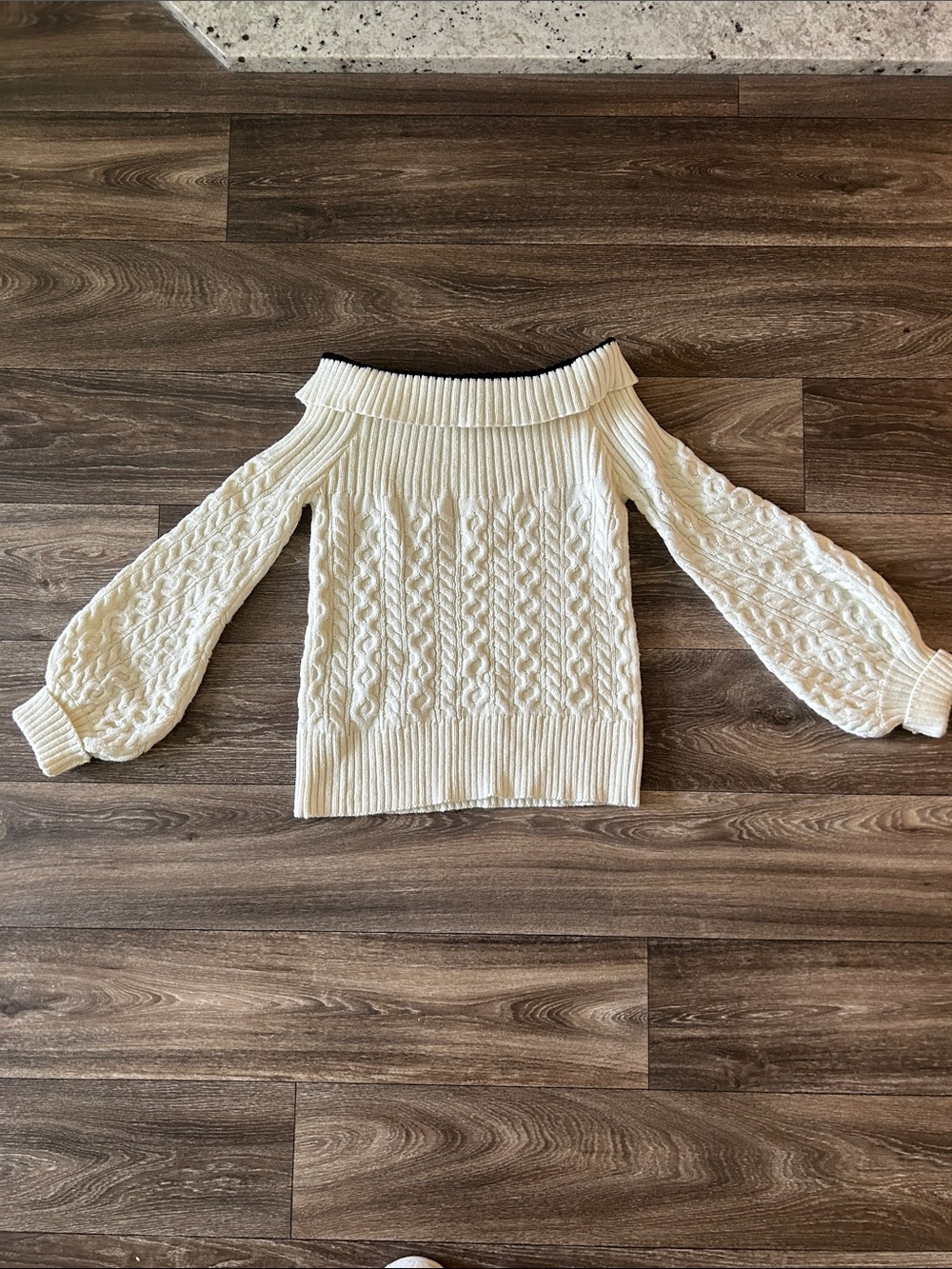L'ATISTE Cream Off-the-Shoulder Cable Knit Sweater with Black Trim - Picture 4 of 4
